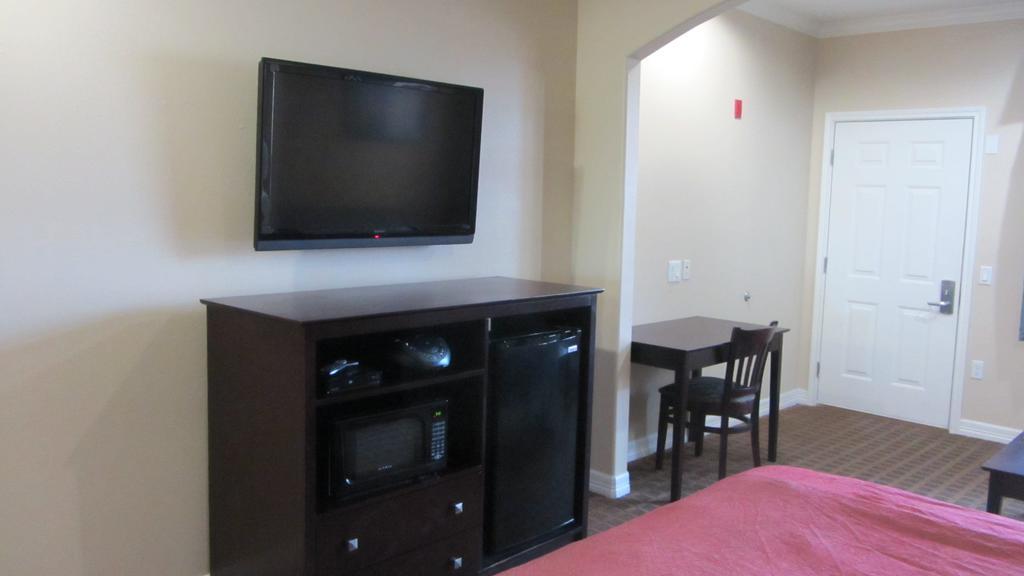 Palace Inn Copperfield Cypress Phòng bức ảnh
